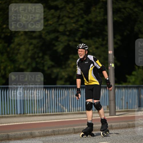 29.06.2025 - hella hamburg halbmarathon Dr. Thomas Lammeyer http://msf.ph/oto/8141165 29.06.2025 09:06:58 Kennedybrücke  meine-sportfotos.de