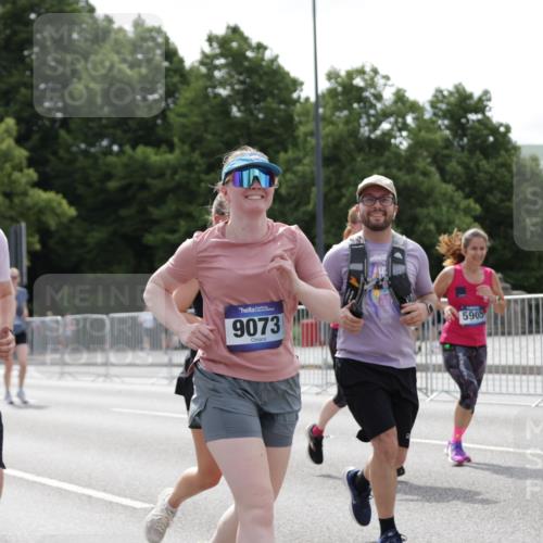29.06.2025 - hella hamburg halbmarathon Jannik Wohlers http://msf.ph/oto/8141277 29.06.2025 10:43:38 Lombardsbrücke 1026, 1095, 1306, 1459, 1802, 1804, 2073, 2186, 2692, 3065, 3288, 3596, 4627, 4636, 4898, 5001, 5127, 5293, 5730, 5890, 5902, 5905, 6895, 7326, 7610, 7818, 8591, 8763, 8870, 8957, 9073, 9879, 12445, 12520, 12792, 13777, 13809, 13973, 14474, 14544, 14842, 14874, 15285, 15294, 15675, 15719, 16308, 16862, 17293, 17582 meine-sportfotos.de