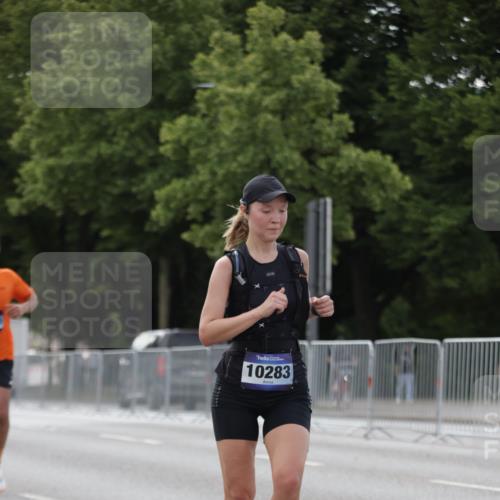29.06.2025 - hella hamburg halbmarathon Jannik Wohlers http://msf.ph/oto/8141299 29.06.2025 10:06:35 Lombardsbrücke 1993, 5845, 6572, 7503, 8744, 8960, 10283, 12418, 12550, 16554, 17174, 17895, 18316, 18343 meine-sportfotos.de
