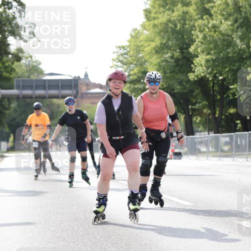 29.06.2025 - hella hamburg halbmarathon Jannik Wohlers http://msf.ph/oto/8141413 29.06.2025 09:04:56 Lombardsbrücke  meine-sportfotos.de