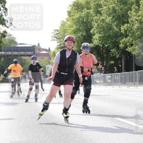 29.06.2025 - hella hamburg halbmarathon Jannik Wohlers http://msf.ph/oto/8141429 29.06.2025 09:04:56 Lombardsbrücke  meine-sportfotos.de