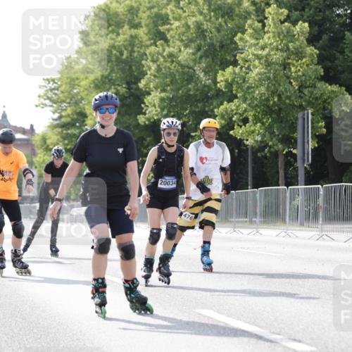 29.06.2025 - hella hamburg halbmarathon Jannik Wohlers http://msf.ph/oto/8141475 29.06.2025 09:04:58 Lombardsbrücke  meine-sportfotos.de