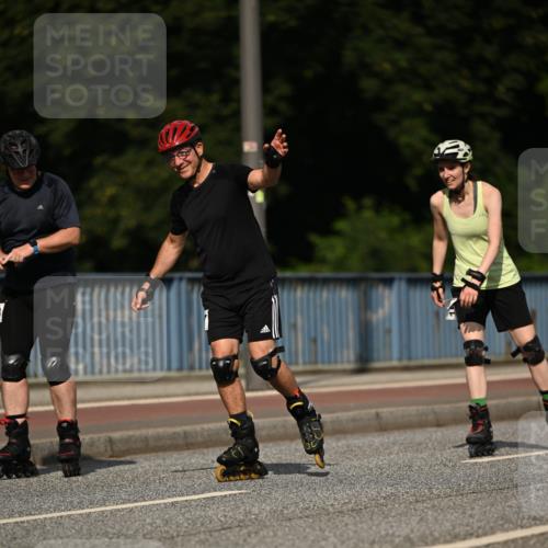 29.06.2025 - hella hamburg halbmarathon Dr. Thomas Lammeyer http://msf.ph/oto/8141633 29.06.2025 09:07:37 Kennedybrücke  meine-sportfotos.de