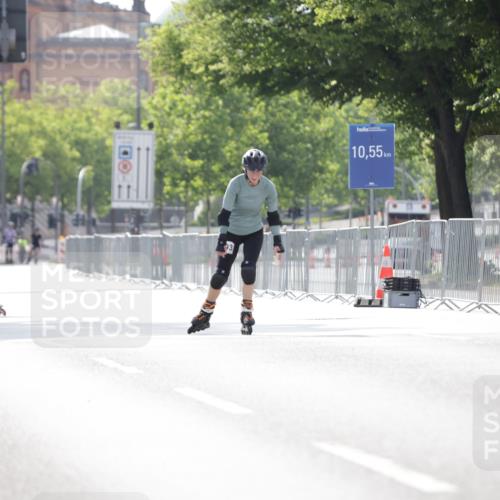 29.06.2025 - hella hamburg halbmarathon Jannik Wohlers http://msf.ph/oto/8141644 29.06.2025 09:05:15 Lombardsbrücke  meine-sportfotos.de