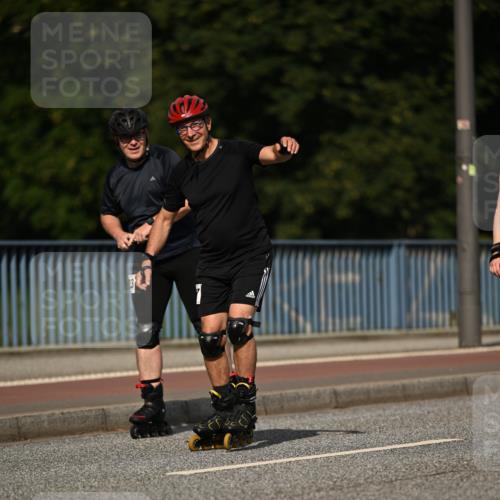 29.06.2025 - hella hamburg halbmarathon Dr. Thomas Lammeyer http://msf.ph/oto/8141647 29.06.2025 09:07:38 Kennedybrücke  meine-sportfotos.de