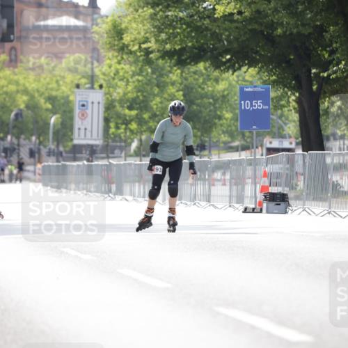 29.06.2025 - hella hamburg halbmarathon Jannik Wohlers http://msf.ph/oto/8141653 29.06.2025 09:05:15 Lombardsbrücke  meine-sportfotos.de