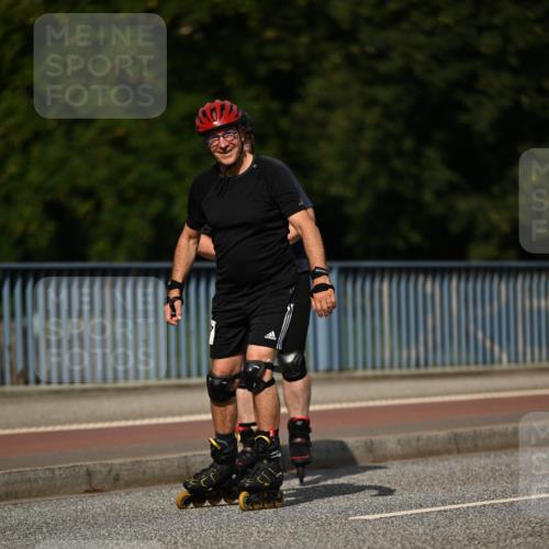 29.06.2025 - hella hamburg halbmarathon Dr. Thomas Lammeyer http://msf.ph/oto/8141657 29.06.2025 09:07:38 Kennedybrücke  meine-sportfotos.de