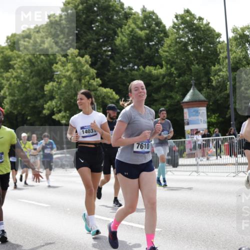 29.06.2025 - hella hamburg halbmarathon Jannik Wohlers http://msf.ph/oto/8141659 29.06.2025 10:43:49 Lombardsbrücke 1345, 1519, 1802, 1804, 2186, 2343, 2610, 2692, 3065, 3596, 4496, 4636, 4898, 5127, 5647, 5730, 5731, 5902, 5905, 7326, 7610, 7818, 7842, 8272, 8591, 8763, 8957, 9510, 10223, 11955, 12256, 12322, 12445, 12803, 12995, 13629, 13809, 13832, 13906, 13973, 13987, 14031, 14123, 14654, 14842, 14874, 15646, 15675, 16244, 16805, 17314, 17582, 17844 meine-sportfotos.de