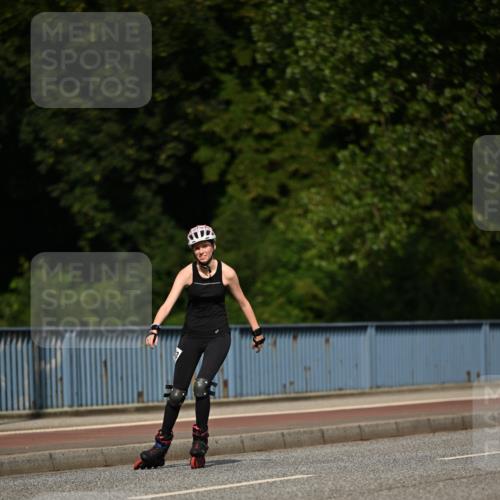 29.06.2025 - hella hamburg halbmarathon Dr. Thomas Lammeyer http://msf.ph/oto/8141661 29.06.2025 09:07:44 Kennedybrücke  meine-sportfotos.de