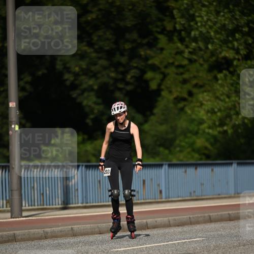 29.06.2025 - hella hamburg halbmarathon Dr. Thomas Lammeyer http://msf.ph/oto/8141676 29.06.2025 09:07:44 Kennedybrücke  meine-sportfotos.de