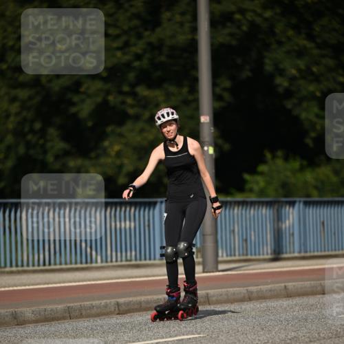 29.06.2025 - hella hamburg halbmarathon Dr. Thomas Lammeyer http://msf.ph/oto/8141700 29.06.2025 09:07:45 Kennedybrücke  meine-sportfotos.de