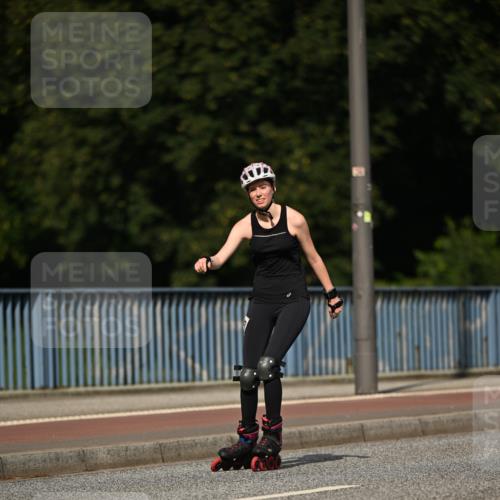 29.06.2025 - hella hamburg halbmarathon Dr. Thomas Lammeyer http://msf.ph/oto/8141704 29.06.2025 09:07:45 Kennedybrücke  meine-sportfotos.de
