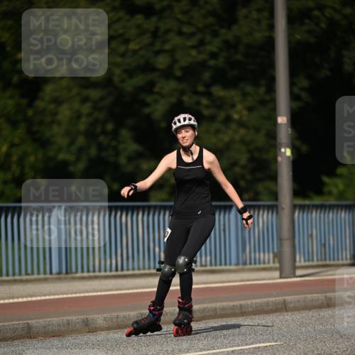 29.06.2025 - hella hamburg halbmarathon Dr. Thomas Lammeyer http://msf.ph/oto/8141708 29.06.2025 09:07:45 Kennedybrücke  meine-sportfotos.de