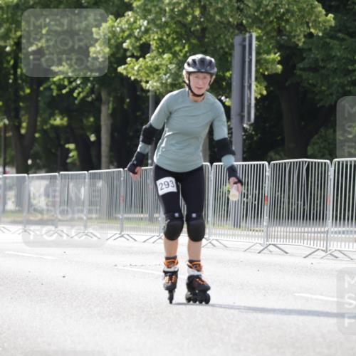 29.06.2025 - hella hamburg halbmarathon Jannik Wohlers http://msf.ph/oto/8141741 29.06.2025 09:05:19 Lombardsbrücke  meine-sportfotos.de