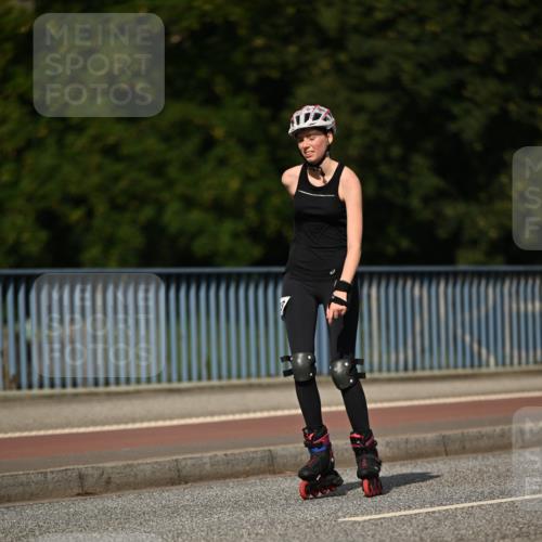 29.06.2025 - hella hamburg halbmarathon Dr. Thomas Lammeyer http://msf.ph/oto/8141752 29.06.2025 09:07:46 Kennedybrücke  meine-sportfotos.de