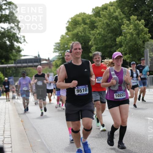 29.06.2025 - hella hamburg halbmarathon Jannik Wohlers http://msf.ph/oto/8141769 29.06.2025 10:43:56 Lombardsbrücke 1345, 1519, 2343, 2610, 3065, 4496, 5647, 5649, 5730, 5731, 6002, 7610, 7818, 7842, 8272, 8763, 9510, 10223, 10303, 10304, 11825, 11955, 12256, 12322, 12409, 12445, 12803, 12995, 13330, 13390, 13629, 13832, 13906, 13987, 14031, 14091, 14123, 14654, 14842, 14874, 15646, 16232, 16244, 16805, 17273, 17314, 17582, 17844, 17968 meine-sportfotos.de