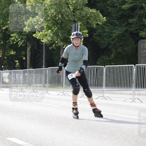 29.06.2025 - hella hamburg halbmarathon Jannik Wohlers http://msf.ph/oto/8141771 29.06.2025 09:05:20 Lombardsbrücke  meine-sportfotos.de