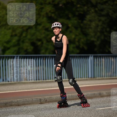 29.06.2025 - hella hamburg halbmarathon Dr. Thomas Lammeyer http://msf.ph/oto/8141786 29.06.2025 09:07:46 Kennedybrücke  meine-sportfotos.de