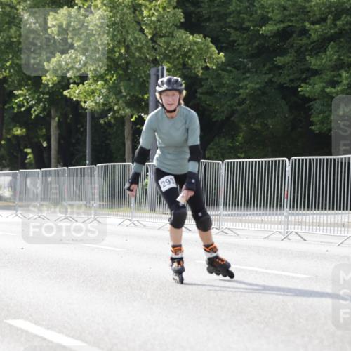 29.06.2025 - hella hamburg halbmarathon Jannik Wohlers http://msf.ph/oto/8141789 29.06.2025 09:05:20 Lombardsbrücke  meine-sportfotos.de