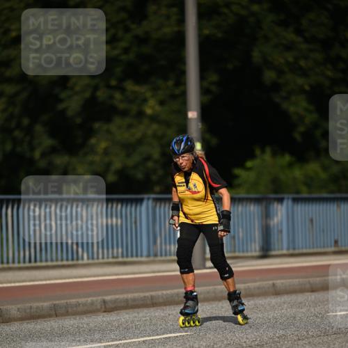 29.06.2025 - hella hamburg halbmarathon Dr. Thomas Lammeyer http://msf.ph/oto/8141816 29.06.2025 09:07:49 Kennedybrücke  meine-sportfotos.de