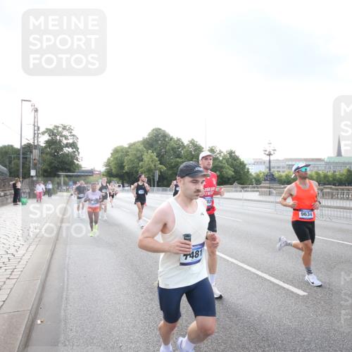 29.06.2025 - hella hamburg halbmarathon Jannik Wohlers http://msf.ph/oto/8141822 29.06.2025 09:45:01 Lombardsbrücke 57, 1758, 1990, 3043, 4050, 4129, 4698, 4749, 5070, 5328, 5746, 5826, 6358, 7272, 7389, 7481, 7651, 7723, 8209, 8883, 9137, 9381, 9571, 9634, 10171, 11413, 11857, 12049, 12234, 12988, 14028, 14289, 14395, 14784, 15621, 15672, 16157, 16711, 17175, 17374, 17802, 18099, 18102, 18692, 19194, 19202, 19203, 19204 meine-sportfotos.de