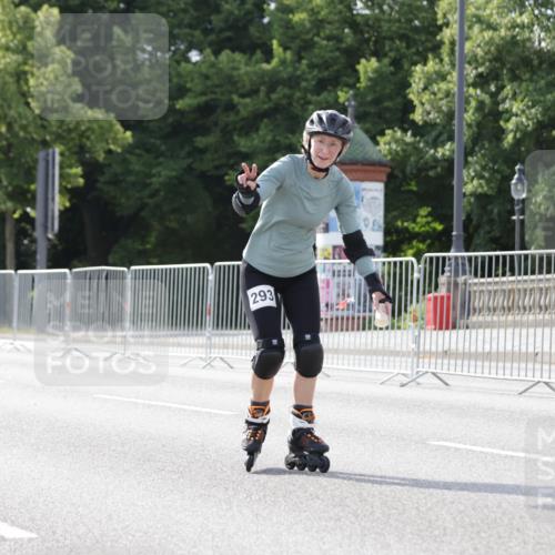 29.06.2025 - hella hamburg halbmarathon Jannik Wohlers http://msf.ph/oto/8141829 29.06.2025 09:05:21 Lombardsbrücke  meine-sportfotos.de