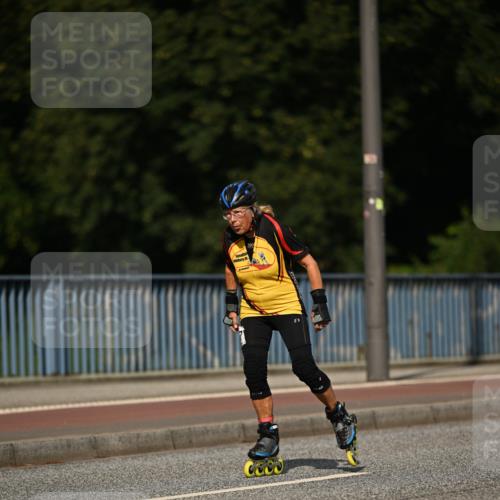29.06.2025 - hella hamburg halbmarathon Dr. Thomas Lammeyer http://msf.ph/oto/8141835 29.06.2025 09:07:49 Kennedybrücke  meine-sportfotos.de