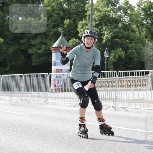 29.06.2025 - hella hamburg halbmarathon Jannik Wohlers http://msf.ph/oto/8141870 29.06.2025 09:05:21 Lombardsbrücke  meine-sportfotos.de