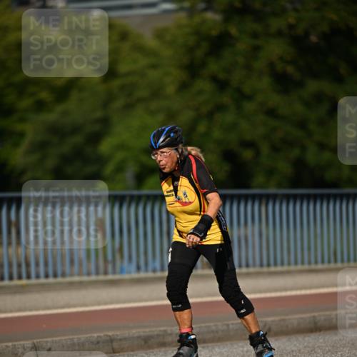 29.06.2025 - hella hamburg halbmarathon Dr. Thomas Lammeyer http://msf.ph/oto/8141888 29.06.2025 09:07:51 Kennedybrücke  meine-sportfotos.de