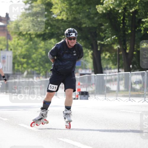 29.06.2025 - hella hamburg halbmarathon Jannik Wohlers http://msf.ph/oto/8141898 29.06.2025 09:05:23 Lombardsbrücke  meine-sportfotos.de