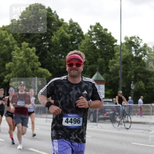 29.06.2025 - hella hamburg halbmarathon Jannik Wohlers http://msf.ph/oto/8141900 29.06.2025 10:44:02 Lombardsbrücke 1345, 1519, 2343, 2610, 3506, 4496, 5647, 5649, 6002, 7216, 7842, 8272, 9510, 9536, 10006, 10223, 10303, 10304, 10416, 11825, 12256, 12322, 12409, 12803, 12995, 13262, 13288, 13330, 13390, 13832, 13906, 13987, 14091, 14123, 14350, 14654, 14971, 15646, 16232, 16805, 17273, 17314, 17844, 17968 meine-sportfotos.de