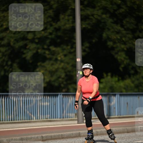29.06.2025 - hella hamburg halbmarathon Dr. Thomas Lammeyer http://msf.ph/oto/8141932 29.06.2025 09:07:56 Kennedybrücke  meine-sportfotos.de