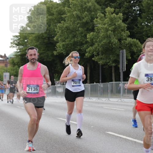 29.06.2025 - hella hamburg halbmarathon Jannik Wohlers http://msf.ph/oto/8141933 29.06.2025 10:07:11 Lombardsbrücke 1173, 1893, 2032, 2136, 2190, 3922, 4502, 4550, 6196, 6707, 6713, 6715, 7019, 9967, 10212, 12378, 15051, 15673, 16241, 17062, 18721, 19134 meine-sportfotos.de