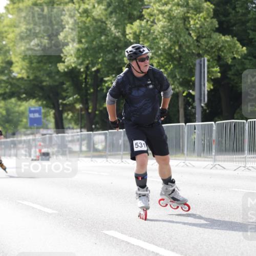 29.06.2025 - hella hamburg halbmarathon Jannik Wohlers http://msf.ph/oto/8141941 29.06.2025 09:05:25 Lombardsbrücke  meine-sportfotos.de