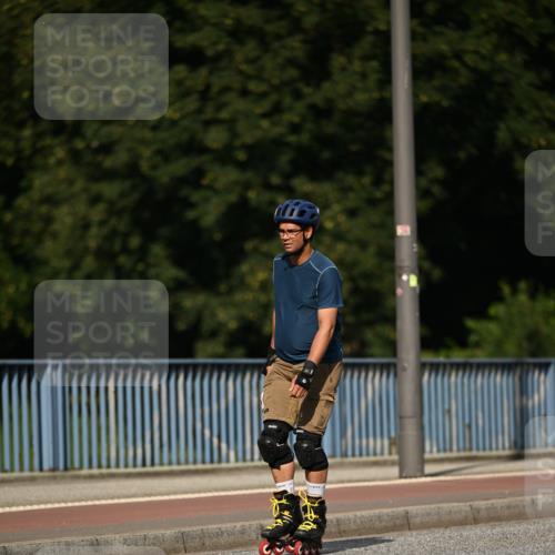 29.06.2025 - hella hamburg halbmarathon Dr. Thomas Lammeyer http://msf.ph/oto/8141964 29.06.2025 09:07:58 Kennedybrücke  meine-sportfotos.de