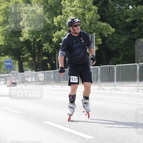 29.06.2025 - hella hamburg halbmarathon Jannik Wohlers http://msf.ph/oto/8141970 29.06.2025 09:05:26 Lombardsbrücke  meine-sportfotos.de