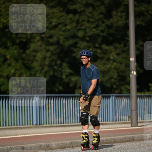 29.06.2025 - hella hamburg halbmarathon Dr. Thomas Lammeyer http://msf.ph/oto/8141971 29.06.2025 09:07:58 Kennedybrücke  meine-sportfotos.de