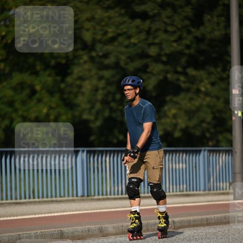 29.06.2025 - hella hamburg halbmarathon Dr. Thomas Lammeyer http://msf.ph/oto/8141976 29.06.2025 09:07:58 Kennedybrücke  meine-sportfotos.de