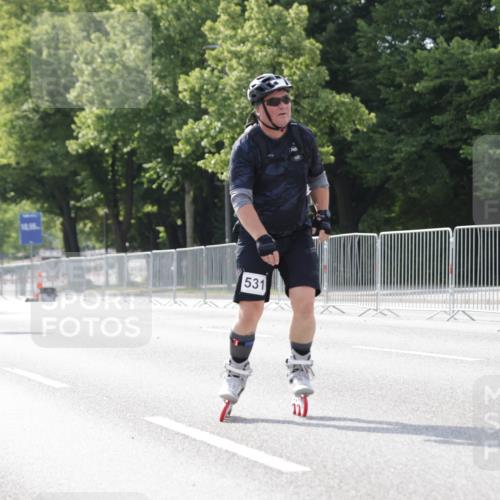 29.06.2025 - hella hamburg halbmarathon Jannik Wohlers http://msf.ph/oto/8141979 29.06.2025 09:05:26 Lombardsbrücke  meine-sportfotos.de