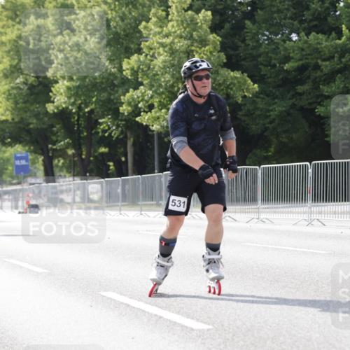 29.06.2025 - hella hamburg halbmarathon Jannik Wohlers http://msf.ph/oto/8141982 29.06.2025 09:05:26 Lombardsbrücke  meine-sportfotos.de