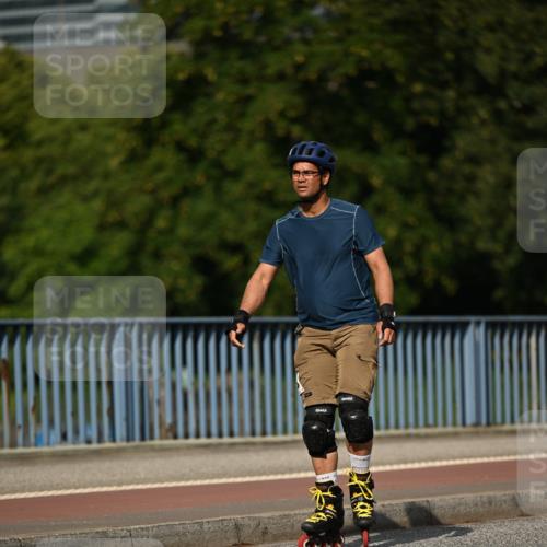 29.06.2025 - hella hamburg halbmarathon Dr. Thomas Lammeyer http://msf.ph/oto/8142010 29.06.2025 09:07:58 Kennedybrücke  meine-sportfotos.de
