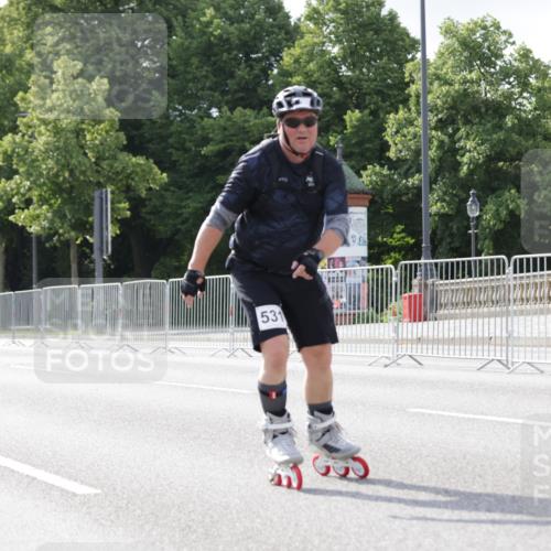 29.06.2025 - hella hamburg halbmarathon Jannik Wohlers http://msf.ph/oto/8142049 29.06.2025 09:05:27 Lombardsbrücke  meine-sportfotos.de