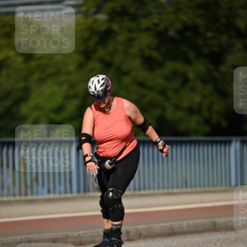 29.06.2025 - hella hamburg halbmarathon Dr. Thomas Lammeyer http://msf.ph/oto/8142057 29.06.2025 09:08:00 Kennedybrücke  meine-sportfotos.de