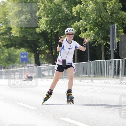 29.06.2025 - hella hamburg halbmarathon Jannik Wohlers http://msf.ph/oto/8142100 29.06.2025 09:05:29 Lombardsbrücke  meine-sportfotos.de