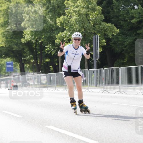 29.06.2025 - hella hamburg halbmarathon Jannik Wohlers http://msf.ph/oto/8142143 29.06.2025 09:05:29 Lombardsbrücke  meine-sportfotos.de