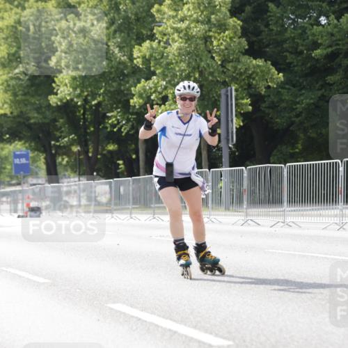 29.06.2025 - hella hamburg halbmarathon Jannik Wohlers http://msf.ph/oto/8142148 29.06.2025 09:05:29 Lombardsbrücke  meine-sportfotos.de