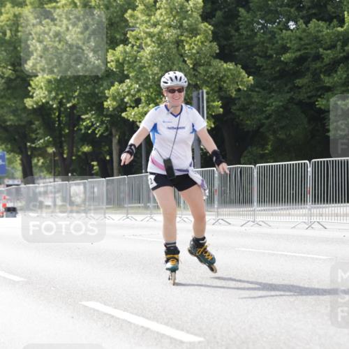 29.06.2025 - hella hamburg halbmarathon Jannik Wohlers http://msf.ph/oto/8142170 29.06.2025 09:05:30 Lombardsbrücke  meine-sportfotos.de