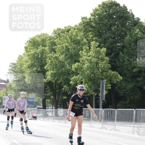 29.06.2025 - hella hamburg halbmarathon Jannik Wohlers http://msf.ph/oto/8142199 29.06.2025 09:05:44 Lombardsbrücke  meine-sportfotos.de