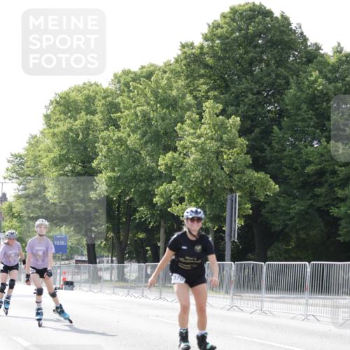 29.06.2025 - hella hamburg halbmarathon Jannik Wohlers http://msf.ph/oto/8142210 29.06.2025 09:05:44 Lombardsbrücke  meine-sportfotos.de