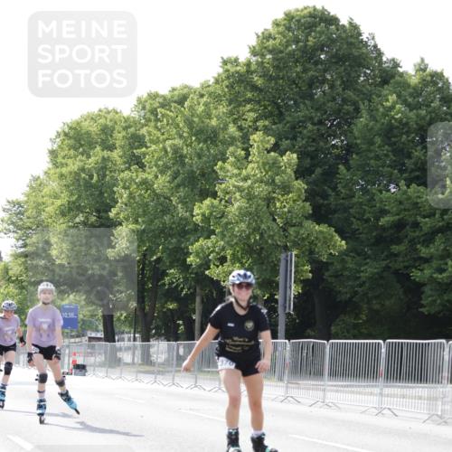 29.06.2025 - hella hamburg halbmarathon Jannik Wohlers http://msf.ph/oto/8142216 29.06.2025 09:05:44 Lombardsbrücke  meine-sportfotos.de